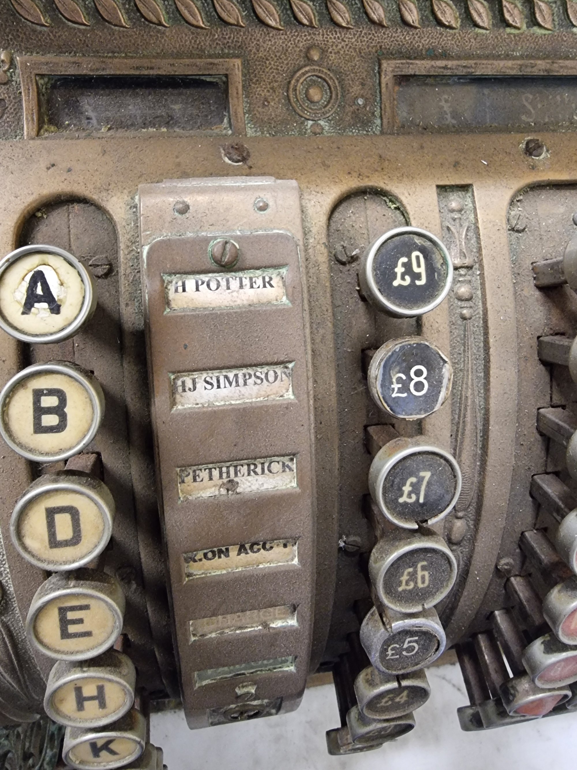 Brass Late Victorian National Till — thumbnail 2