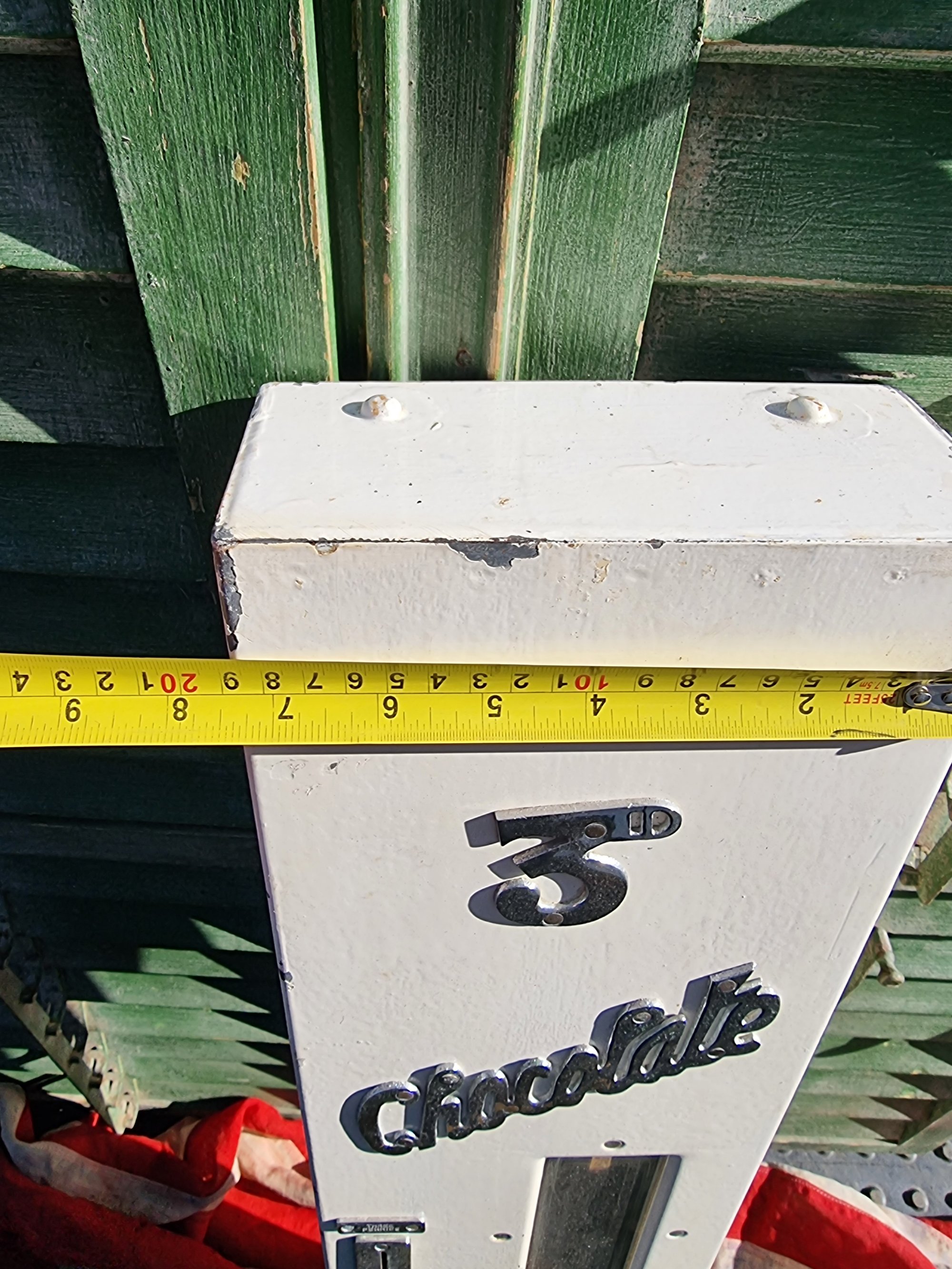 Chocolate Vending Machine — thumbnail 6