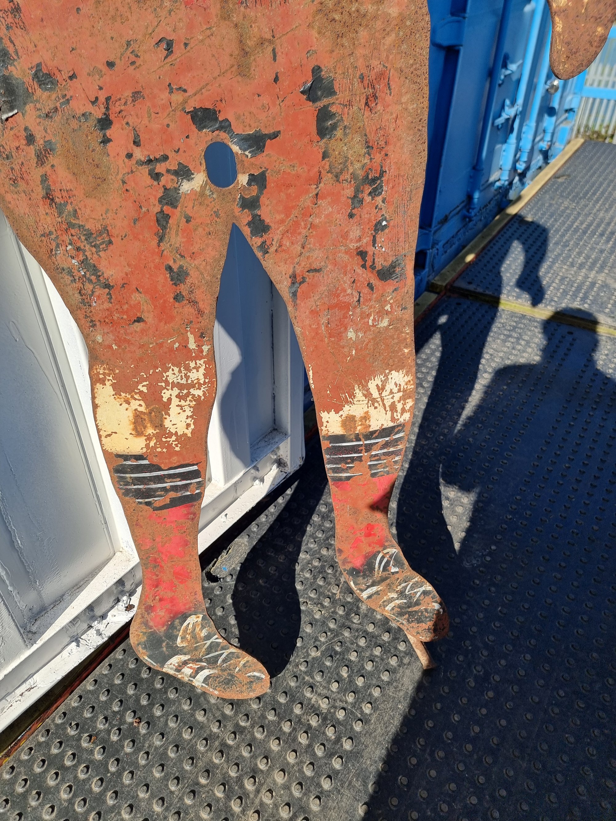 Fairground Football Player......extremely heavy. — thumbnail 3