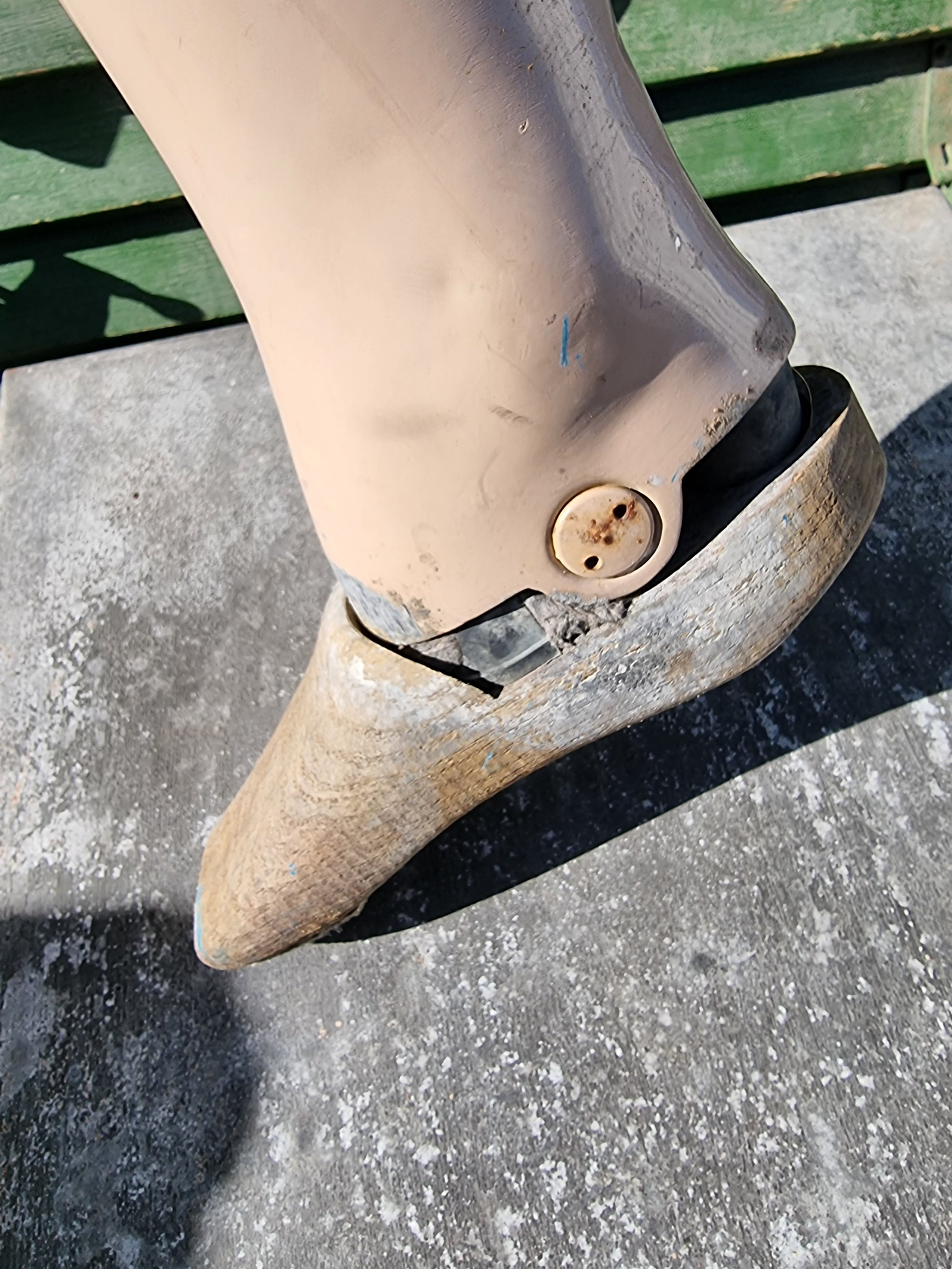 False Leg 🦵 — thumbnail 7