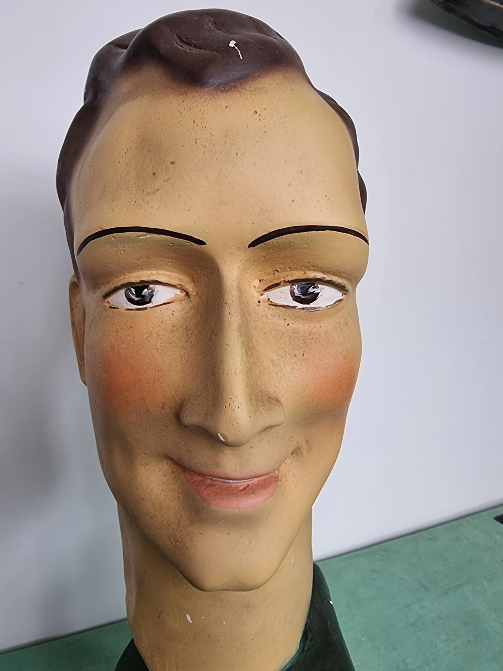 City Sport Plaster Mannequin Head — thumbnail 7